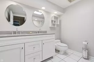 [Address not provided], Glenview, IL 60026 - Photo 9