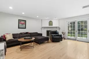 [Address not provided], Glenview, IL 60026 - Photo 7