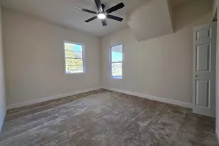 286 Hamilton Ave, Elgin, IL 60123 - Photo 19