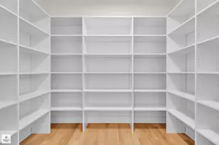 705 Glendale Rd, Glenview, IL 60025 - Photo 9