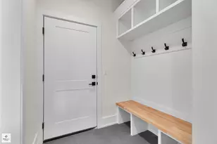 705 Glendale Rd, Glenview, IL 60025 - Photo 45