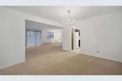 505 S Cleveland Avenue #303, Arlington Heights, IL 60005 - Photo 3
