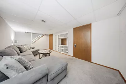 1527 Williams Avenue, Saint Charles, IL 60174 - Photo 25