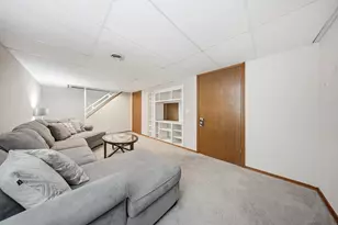 1527 Williams Ave, Saint Charles, IL 60174 - Photo 25