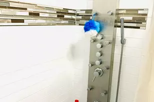 816 E Elm St, Hoopeston, IL 60942 - Photo 7