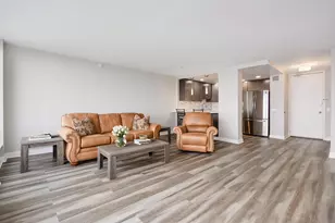 5445 N Sheridan Rd, Chicago, IL 60640 - Photo 9