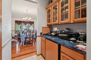 1575 Benton St, Crete, IL 60417 - Photo 15