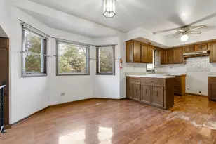 16747 Paxton Ave, South Holland, IL 60473 - Photo 7