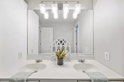 8 Burgundy Court, Bloomington, IL 61704 - Photo 55