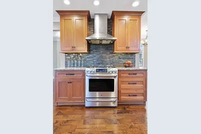 8 Burgundy Court, Bloomington, IL 61704 - Photo 21