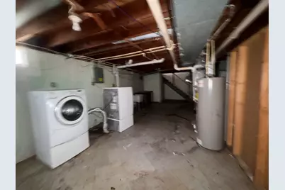 912 Chicago Avenue, Dixon, IL 61021 - Photo 15