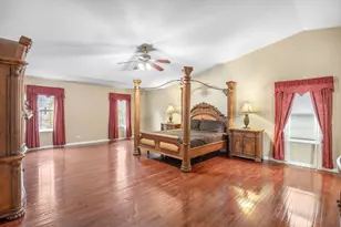 2566 Rourke Dr, Aurora, IL 60503 - Photo 11