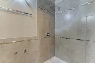 [Address not provided], Markham, IL 60428 - Photo 23