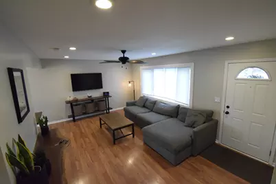 1919 Moore Avenue, Saint Charles, IL 60174 - Photo 3