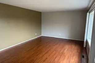 18539 Country Ln, Lansing, IL 60438 - Photo 9