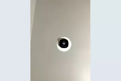 9562 S Bensley Avenue, Chicago, IL 60617 - Photo 7