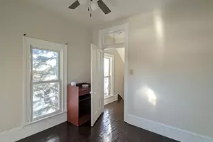 1128 St Vincent Ave, Lasalle, IL 61301 - Photo 23