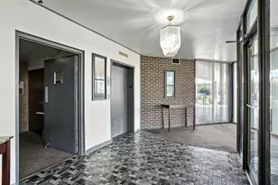 2304 Holiday Ter, Lansing, IL 60438 - Photo 15