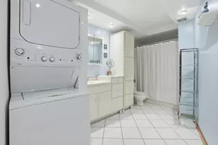 2304 Holiday Ter, Lansing, IL 60438 - Photo 11