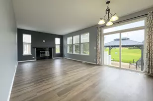 366 Copper Springs Ln, Elgin, IL 60124 - Photo 5