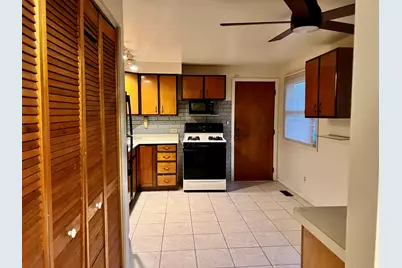 2504 Campbell Drive, Champaign, IL 61821 - Photo 9