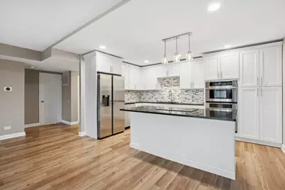 1301 N Western Avenue #211, Lake Forest, IL 60045 - Photo 9