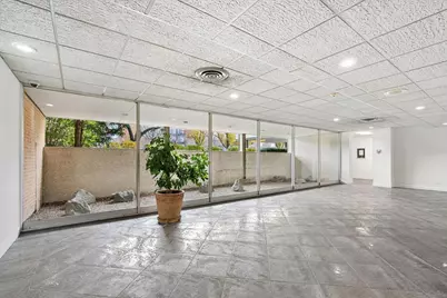 1301 N Western Avenue #211, Lake Forest, IL 60045 - Photo 3