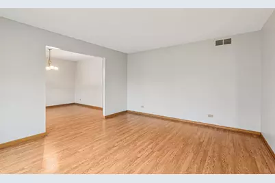 915 Beaver Pond Drive, Marengo, IL 60152 - Photo 7