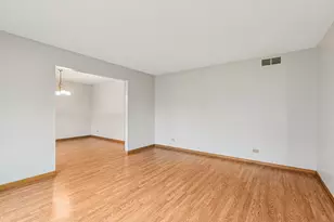 915 Beaver Pond Dr, Marengo, IL 60152 - Photo 7