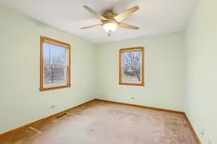 915 Beaver Pond Dr, Marengo, IL 60152 - Photo 17