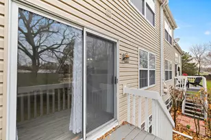 221 Mistwood Ln, Crystal Lake, IL 60014 - Photo 25