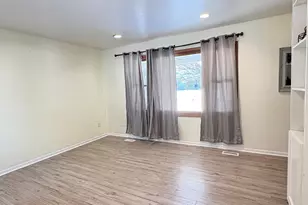 106 Windward Ln, Rochelle, IL 61068 - Photo 7