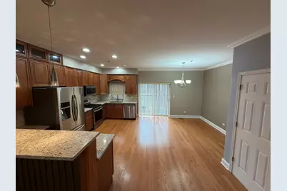 183 N Des Plaines River Road #E2, Des Plaines, IL 60016 - Photo 9