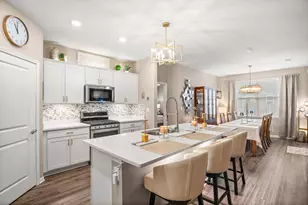 239 Durham St, North Aurora, IL 60542 - Photo 9