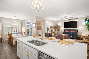 239 Durham St, North Aurora, IL 60542 - Photo 15