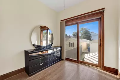 4143 W Roscoe Street, Chicago, IL 60641 - Photo 17