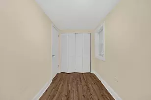 4143 W Roscoe St, Chicago, IL 60641 - Photo 23