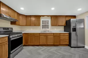 4143 W Roscoe St, Chicago, IL 60641 - Photo 25