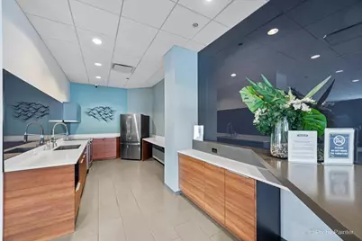 [Address not provided], Chicago, IL 60613 - Photo 31