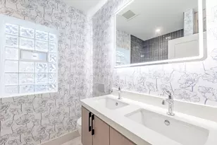 7930 S Kenwood Ave, Chicago, IL 60619 - Photo 7