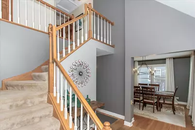 900 Glenmore Lane, Elgin, IL 60124 - Photo 3