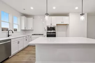 211 Steeple Bush Ln, Schaumburg, IL 60193 - Photo 5