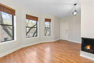 754 W California Terrace, Chicago, IL 60657 - Photo 3