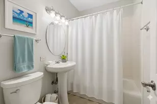 754 W California Terrace, Chicago, IL 60657 - Photo 21