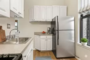 754 W California Terrace, Chicago, IL 60657 - Photo 11