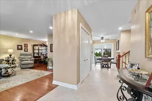 731 Highpoint Ct, Schaumburg, IL 60193 - Photo 5