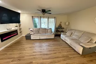 233 Charlotte Ln, Bolingbrook, IL 60440 - Photo 15