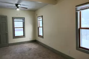 803 E Illinois St, Freeport, IL 61032 - Photo 15