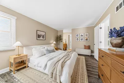 752 N Brookdale Drive, Schaumburg, IL 60194 - Photo 11