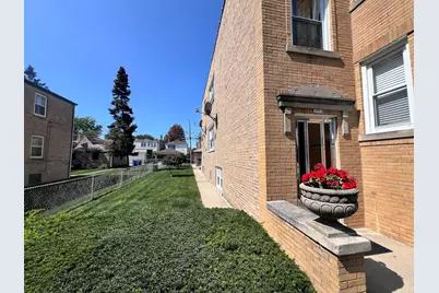 4934 N Marmora Avenue #2, Chicago, IL 60630 - Photo 13